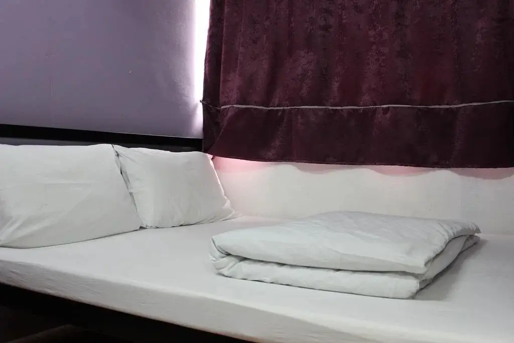Бангкок: Home Hug Hostel - Adults