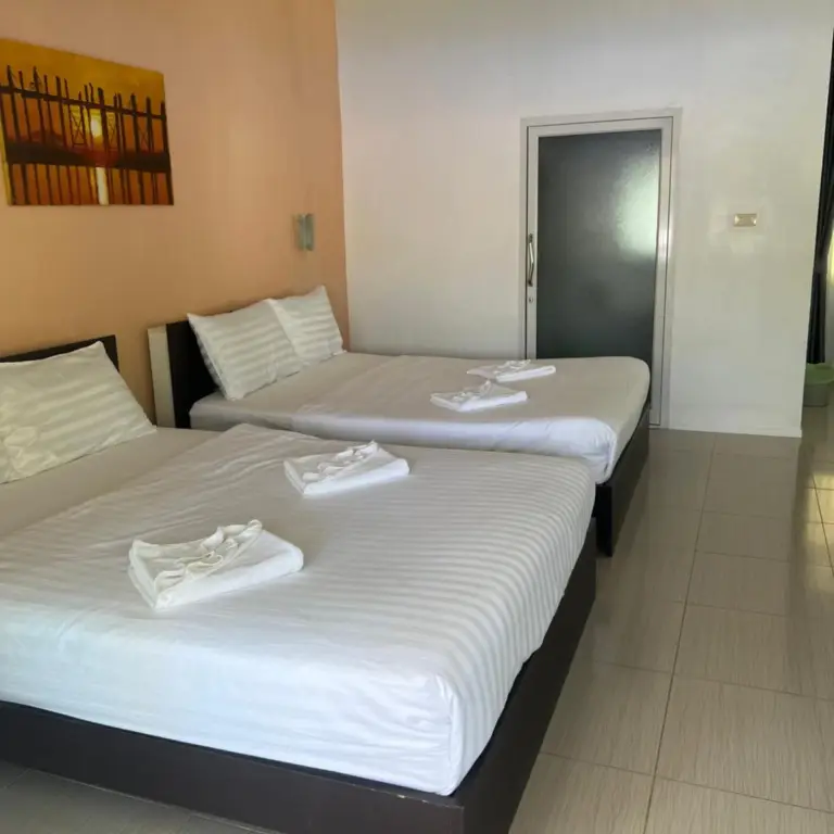 Сичон: Thipburee Resort