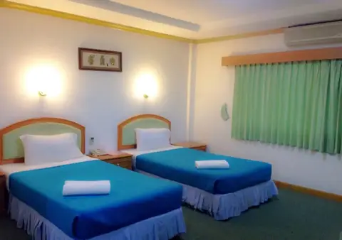 Srisupan Grand Royal Hotel — фото 1