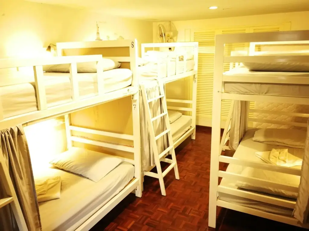Бангкок: Home16 Hostel 16