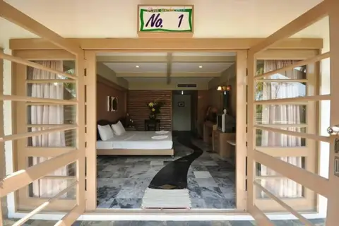 Rock Garden Beach Resort — фото 1