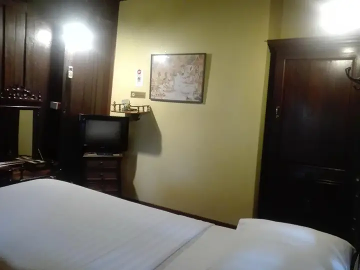 Аюттхая: Luang Chumni Village