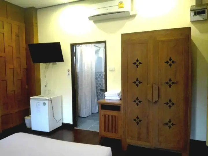 Аюттхая: Luang Chumni Village