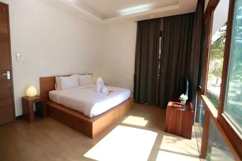 Самуи: Grand Villa Beach Front