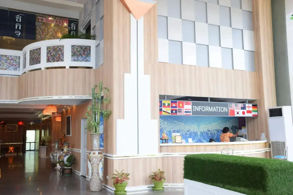 Самутпракан: Bay Hotel Srinakarin