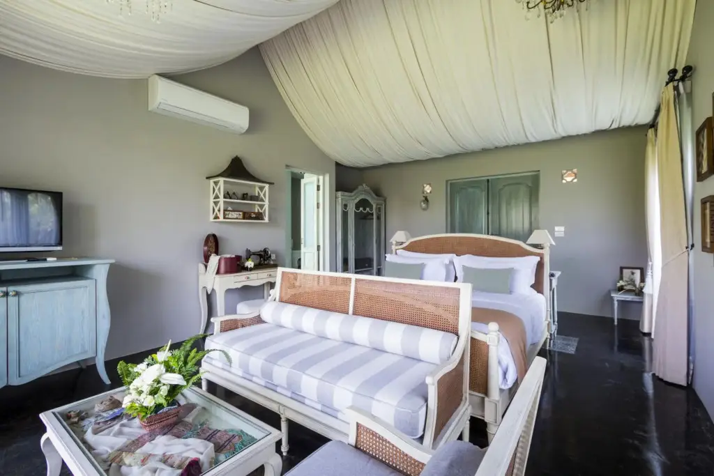 Паи: Reverie Siam Resort