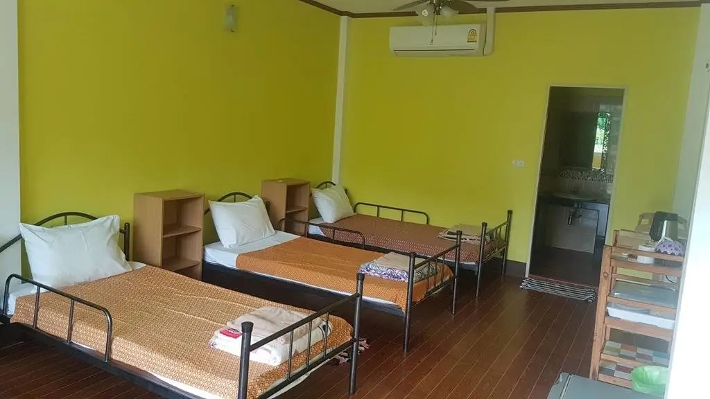 Фаном: Khao Sok Country Resort