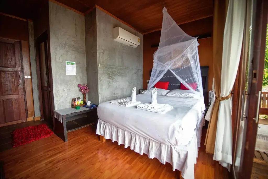 Остров Тау: Seaview Resort