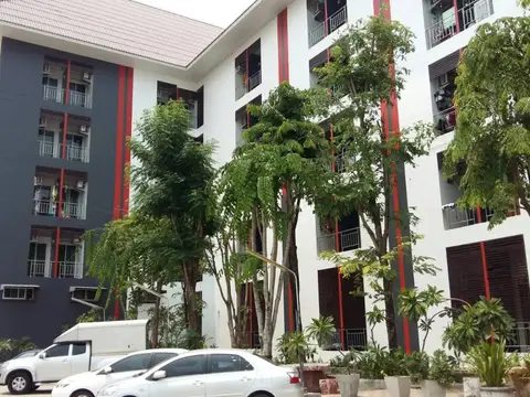 Thanarom Place — фото 1