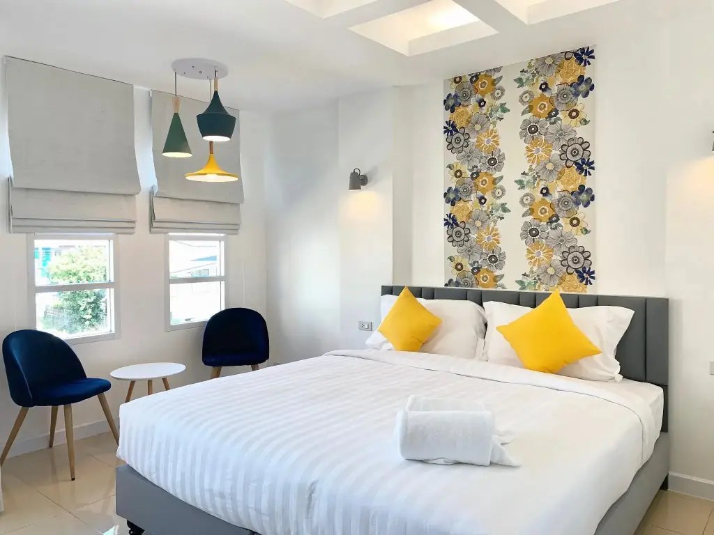 Чаам: Chaleelay Hotel