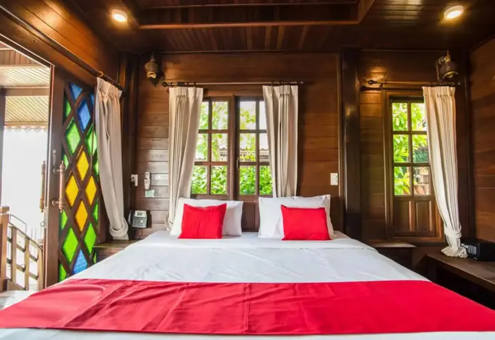 Банг Па-Ин: Pludhaya Resort & Spa