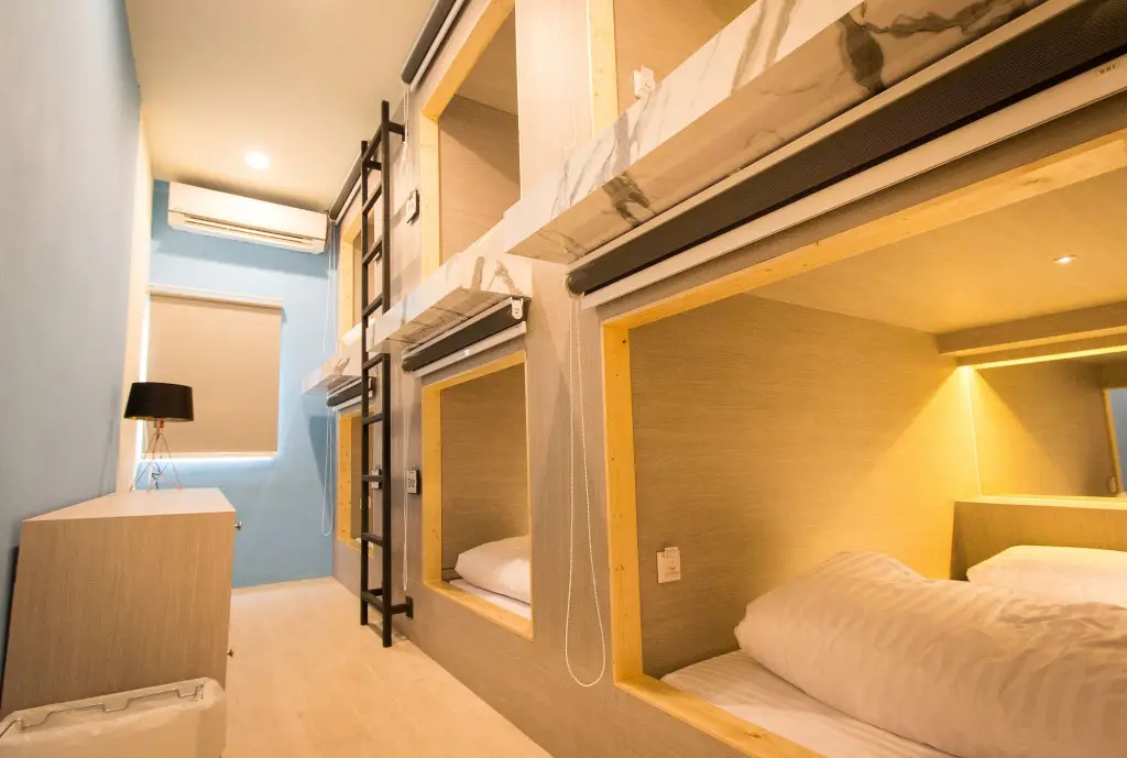 Бангкок: Lazy Sunday Hostel