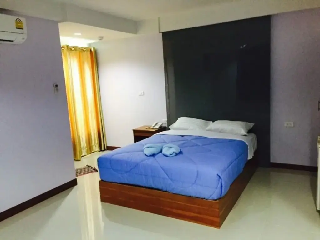 Уттарадит: Thanakorn Garden Hotel