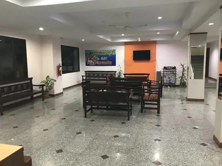 Уттарадит: Thanakorn Garden Hotel