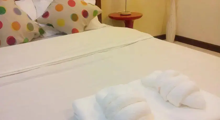Бангкок: Baan Thai Sansook Lady Apartment
