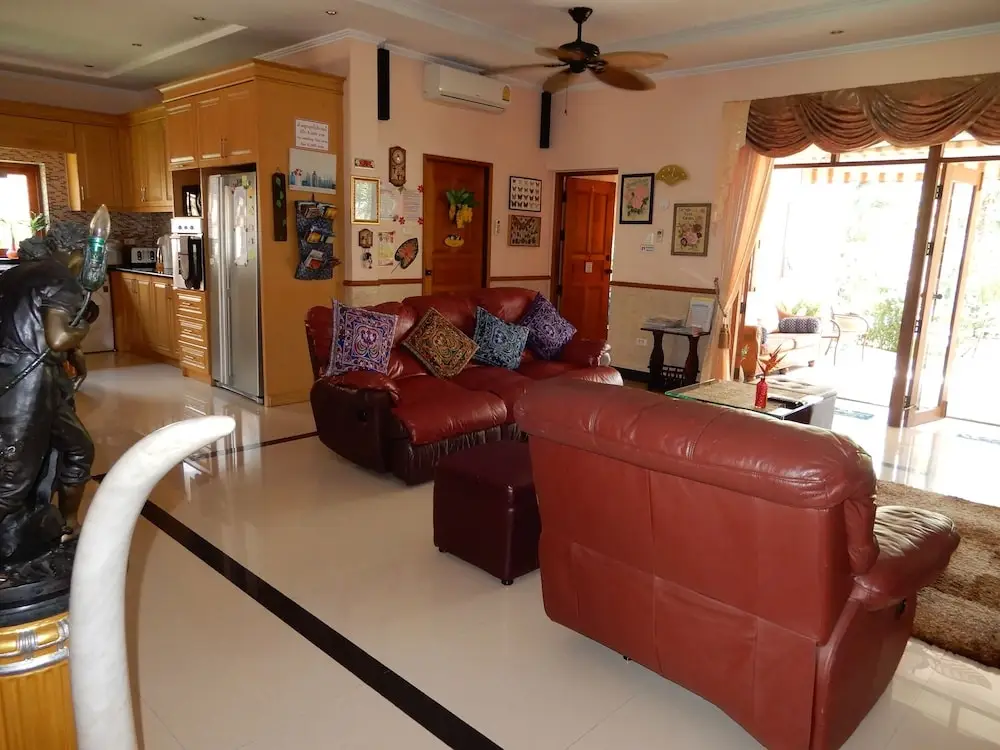 Relaxing Palm Pool Villa — фото 1
