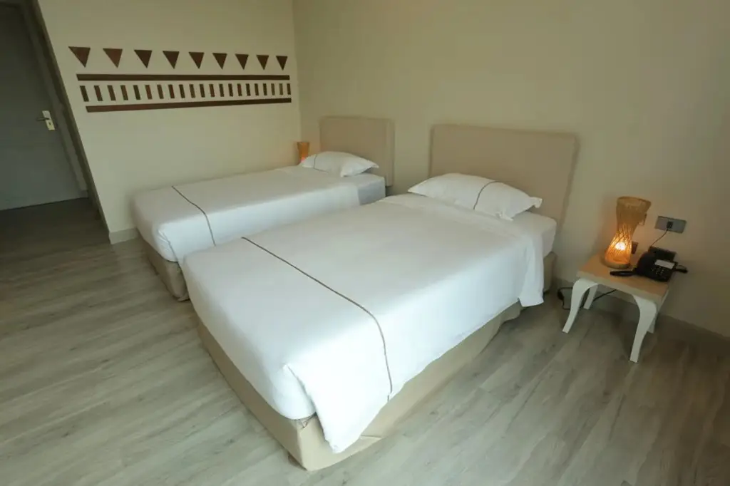 Ратчабури: Navela Hotel & Banquet