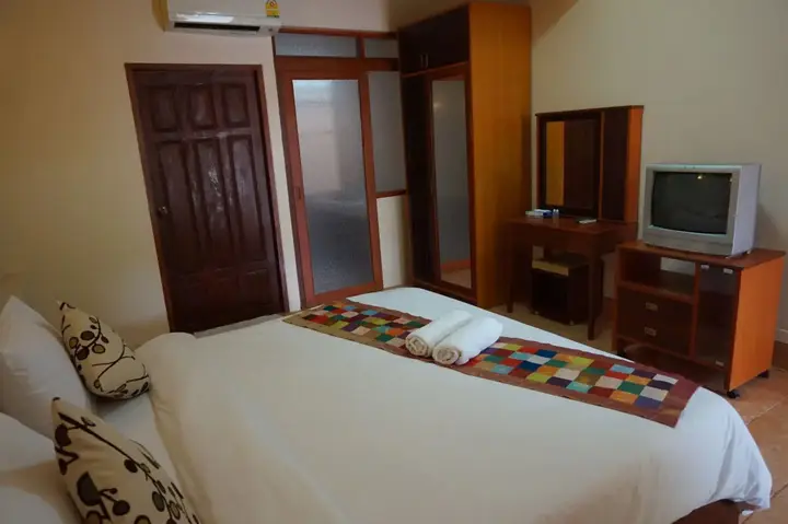 Нонгкхай: Porntip Resort