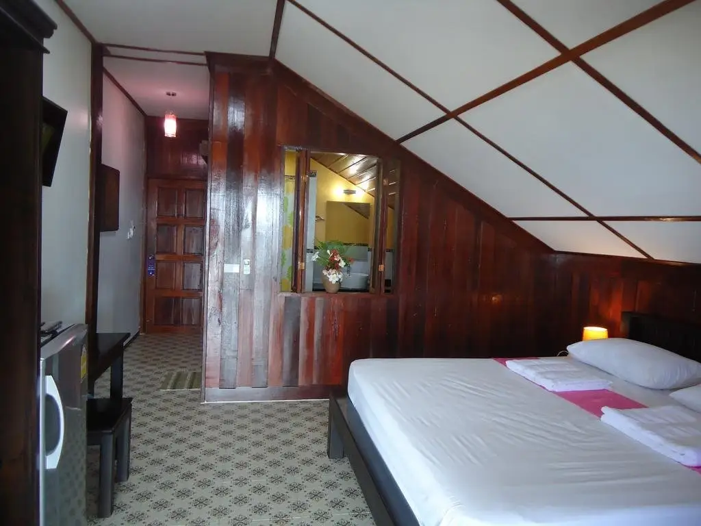 Ханом: Sea Breeze House, Naiplao Beach