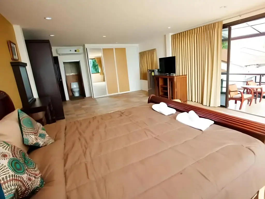 Чаам: Sea Breeze Guest House