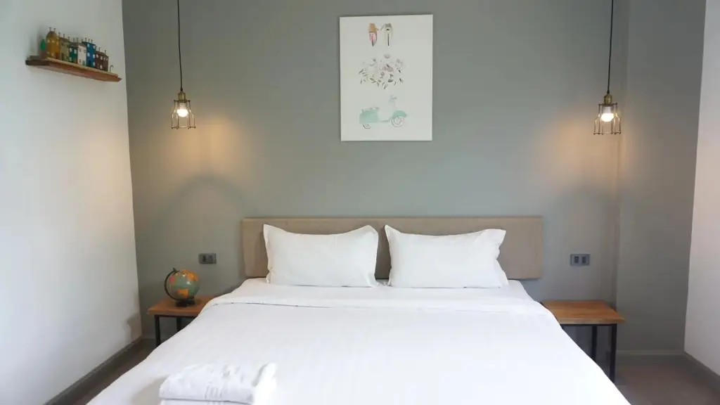 carousel image 4
