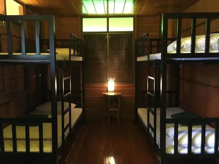 Паи: Nine House - Hostel