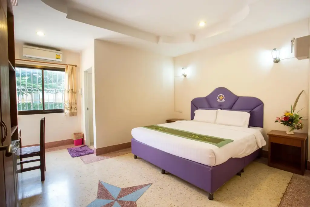 Удонтхани: The Star Hotel