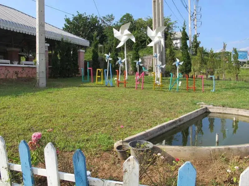 Паи: Paifon Tonnow