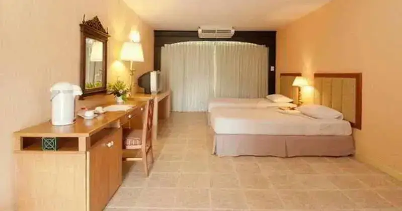 Пранбури : Room No.170 at Milford Paradise