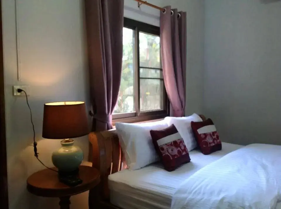 Та Кат Нгау: Mae Wanna Resort