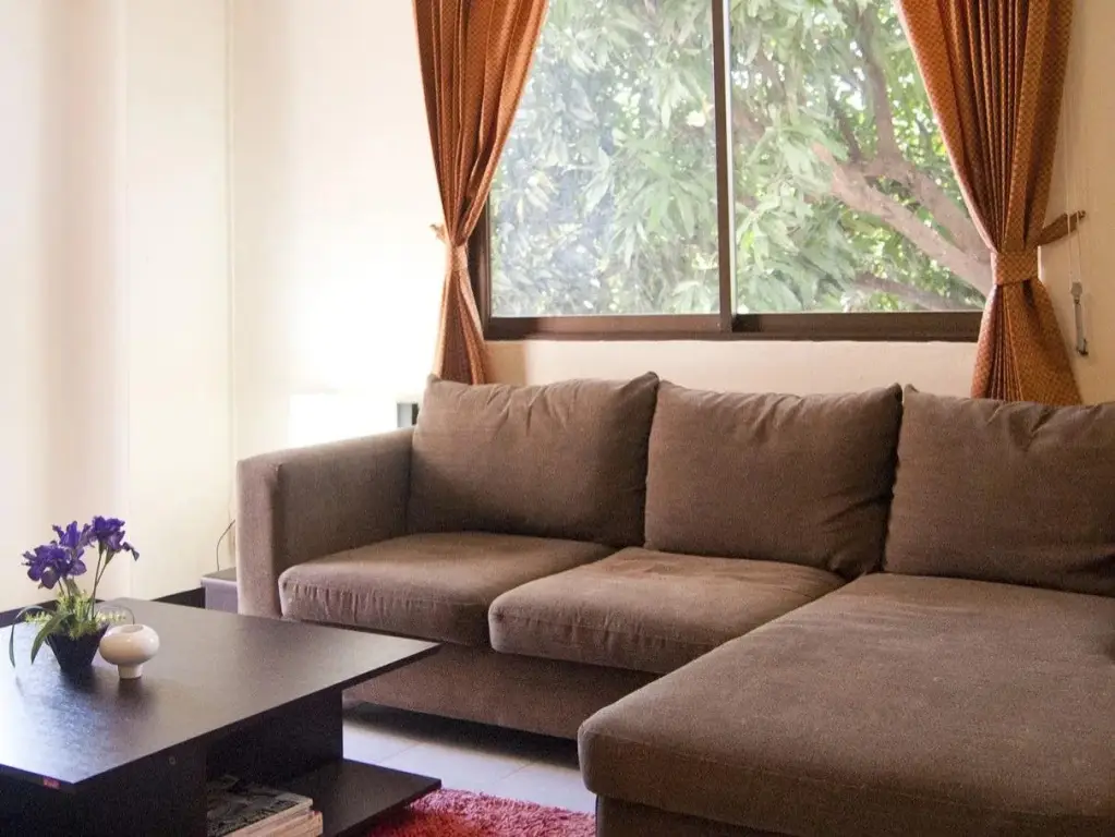 Бангкок: Good Houses Apartment