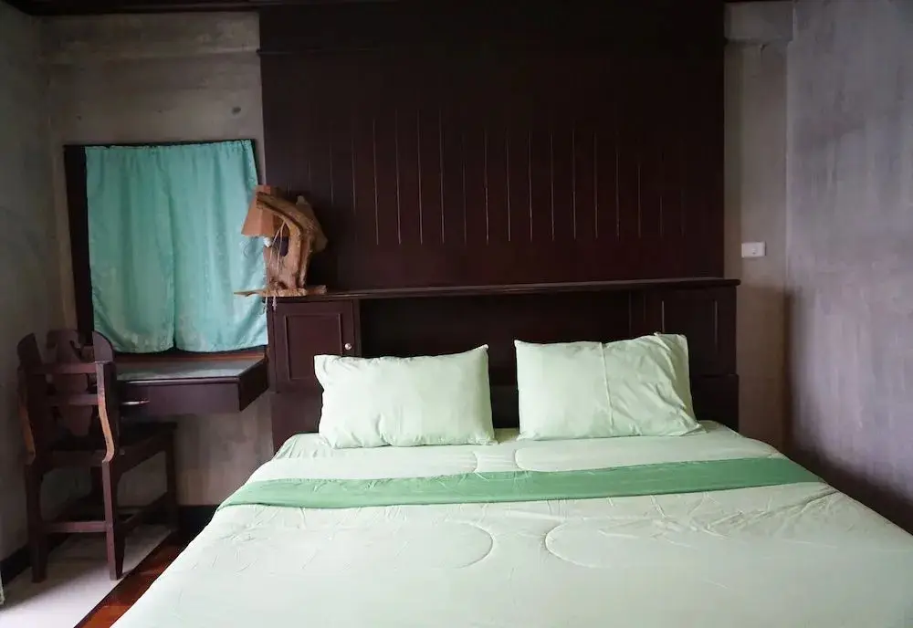 Чианграй: Bann Din Chiang Rai