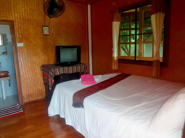 Паи: Orange Grove Resort
