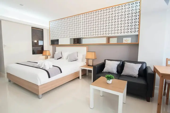 Сирача: Racha Residence Sri Racha