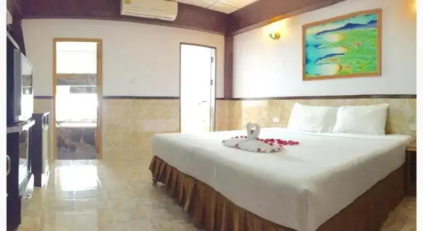 Пхукет: Kata Palace Phuket Hotel