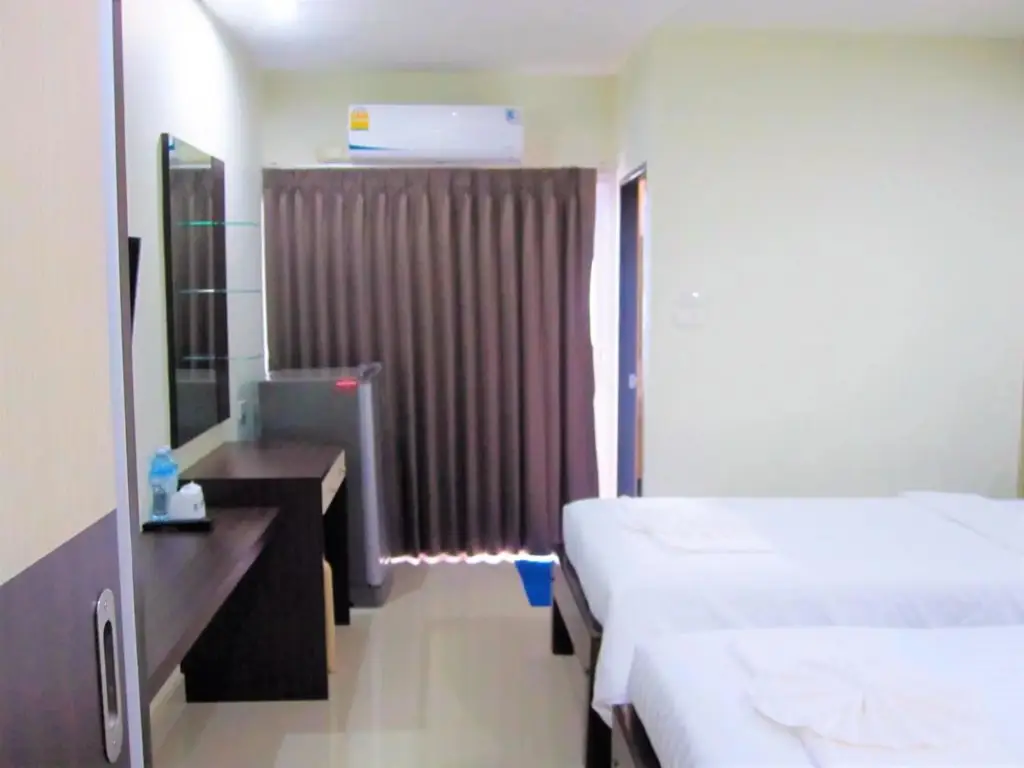 Хатъяй: Corner One Residence