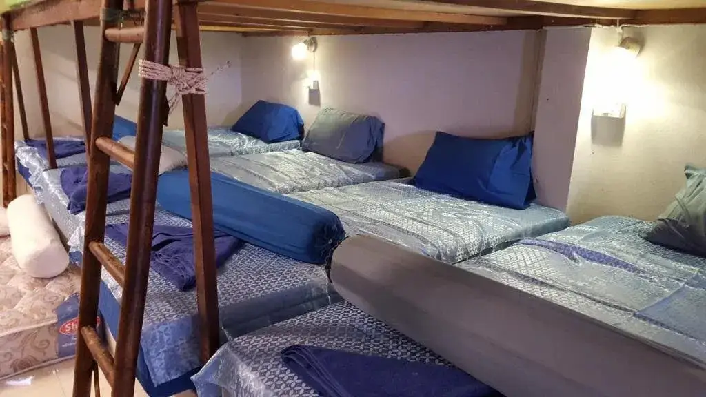 Ко-Пханган: Fellini Dorm