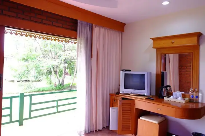 Саванг-Даен-Дин: Chomdao Hotel & Resort