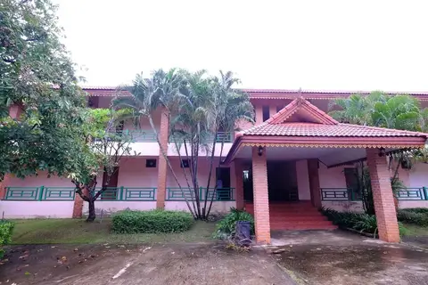Chomdao Hotel & Resort — фото 1