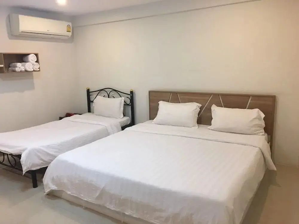 Банг-Сао-Тхонг: Chai Hotel Bangbo