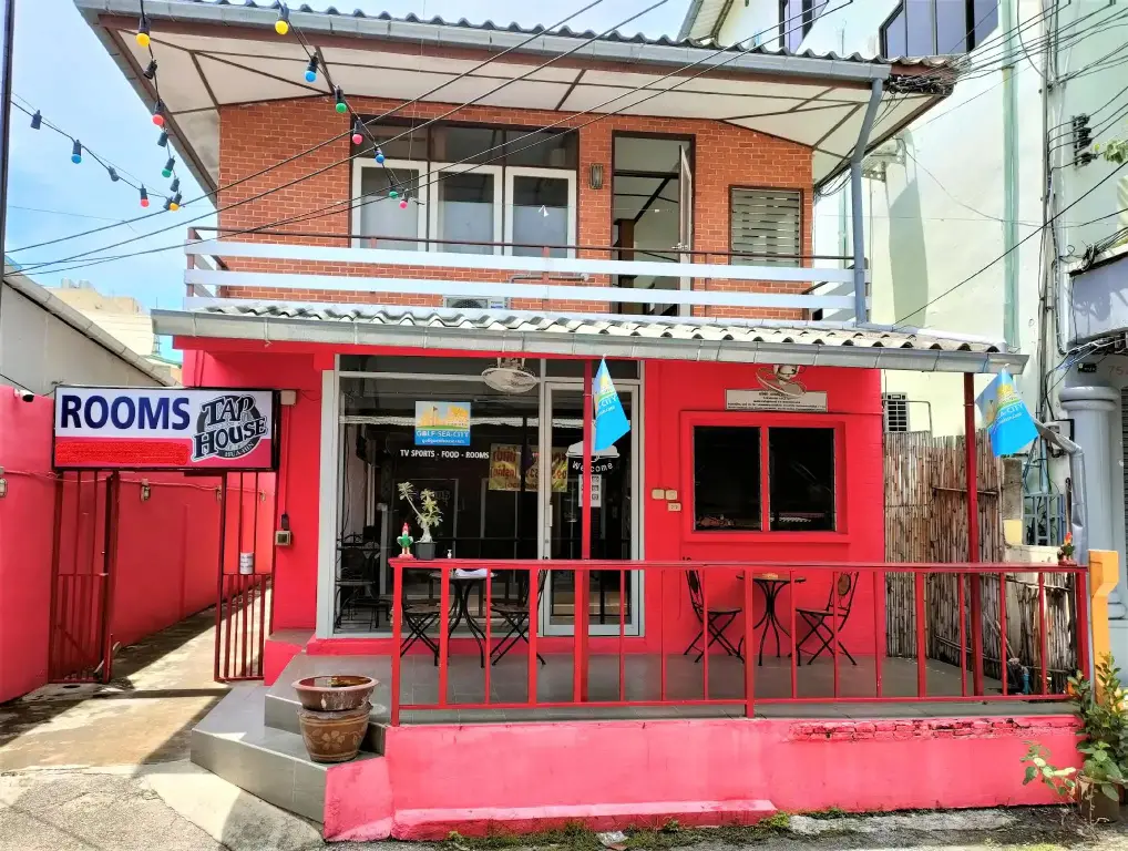 Taphouse Guest House — фото 1