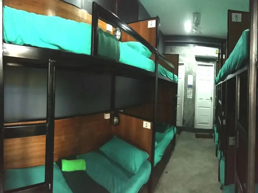 Остров Тау: Czone Hostel - Adults Only