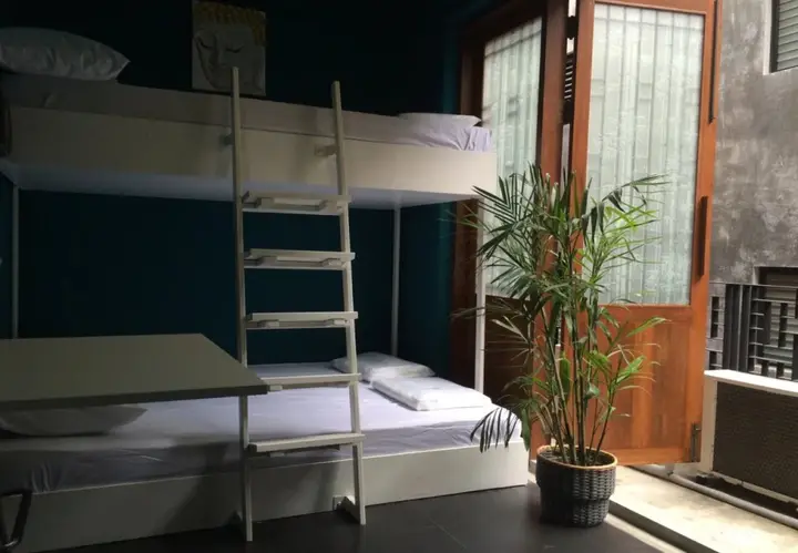 Бангкок: Ten Ten Hostel