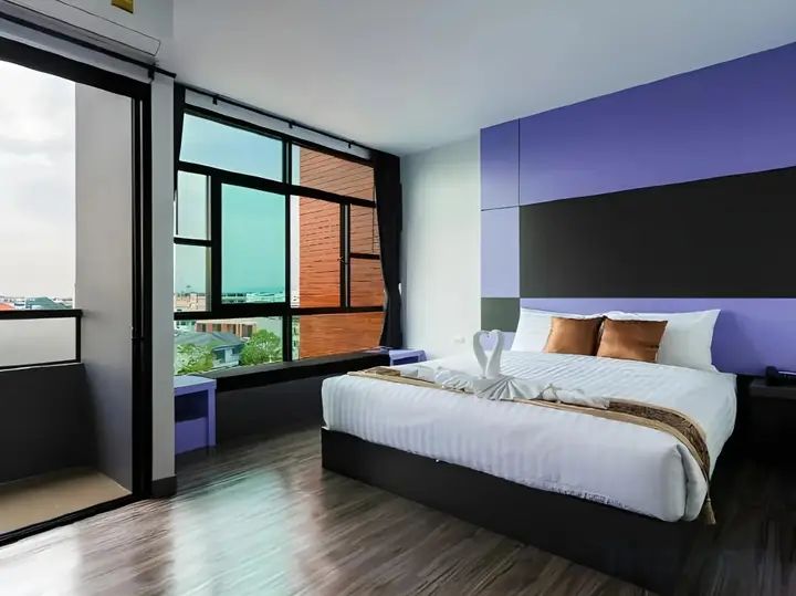 Хатъяй: BR Grand Hotel