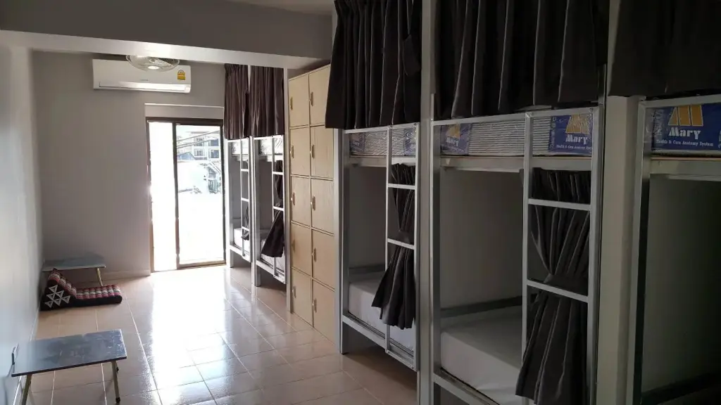 The Lucky Kata Hostel — фото 1