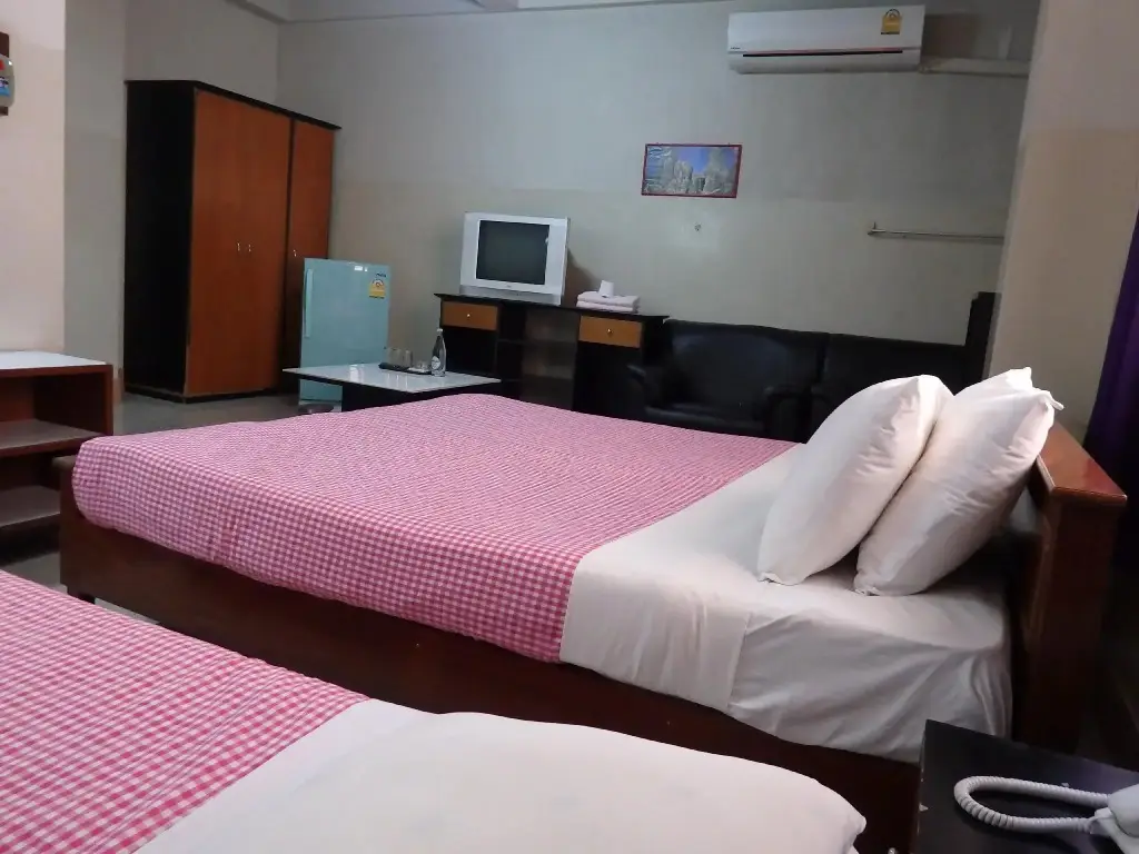 Кхлонг-Янг: Sakol Hotel Korat