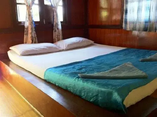 Ко-Пханган: Lighthouse Bungalows and Restaurant