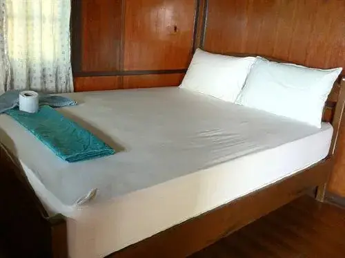 Ко-Пханган: Lighthouse Bungalows and Restaurant