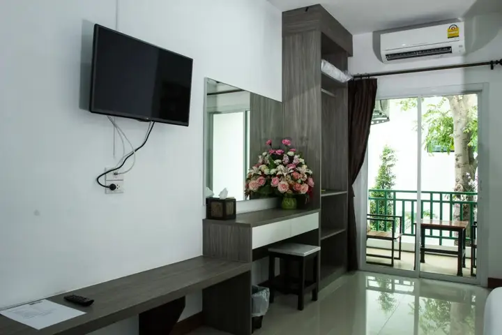 Бури Рам: NP Hotel