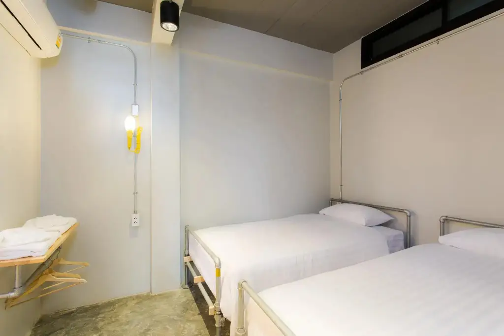 Муанг: bloo Hostel